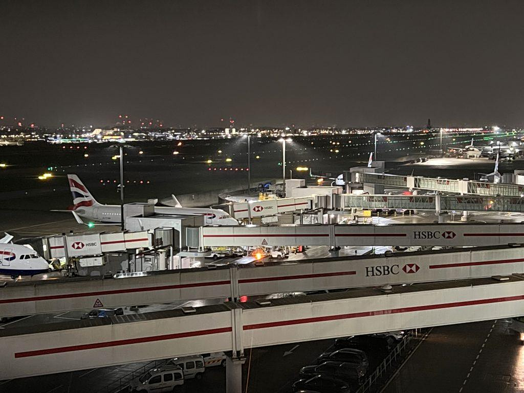 Heathrow: Οριακό το οικονομικό όφελος από τον τρίτο διάδρομο