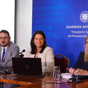 Νίκη Κεραμέως: Τρεις άξονες αλλαγών στην επαγγελματική ασφάλιση
