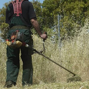 Ακαθάριστα οικόπεδα: Σαρωτικοί έλεγχοι και πρόστιμα