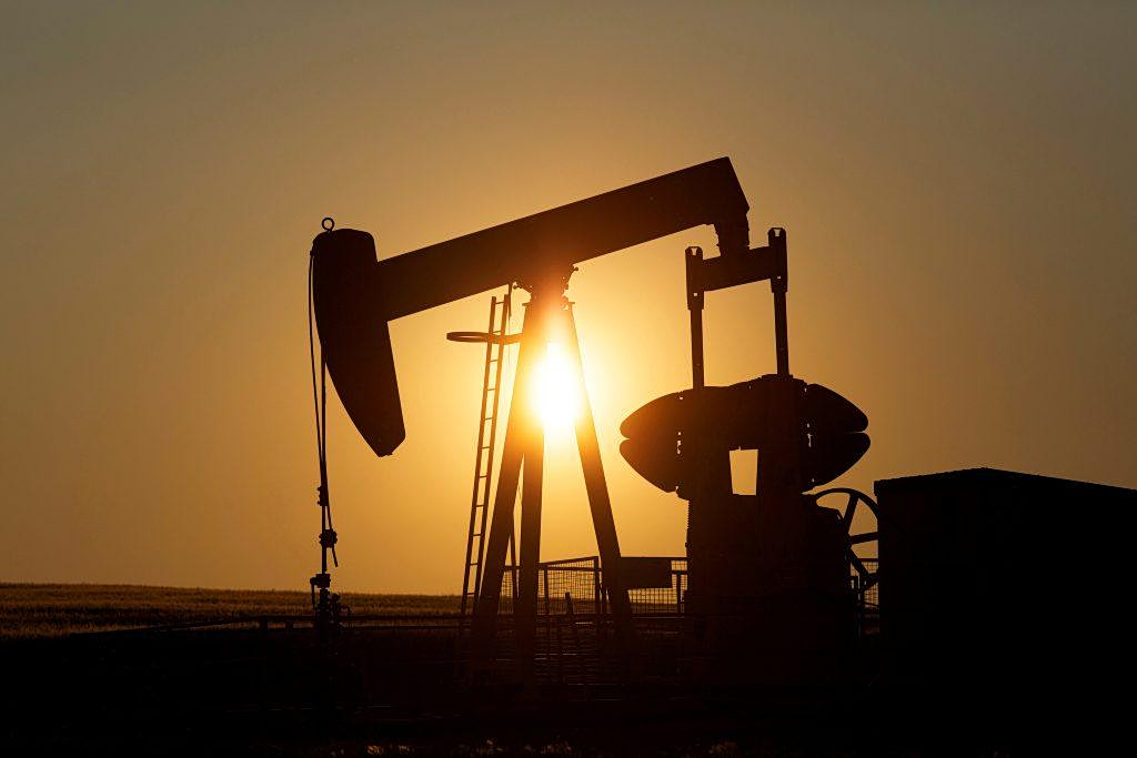Πετρέλαιο: Κάτω από 80 δολ. το Brent για πρώτη φορά από τον Μάρτιο