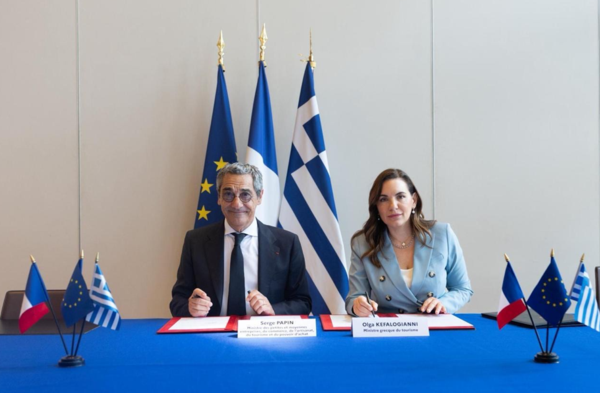 Κεφαλογιάννη: Εμβάθυνση συνεργασίας με Γαλλία στον τουριστικό κλάδο