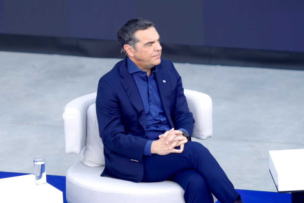 OT FORUM – Τσίπρας: Ο Μητσοτάκης ξέρει ότι θα χάσει – To δίλημμα είναι στασιμότητα ή πρόοδος, διαφθορά ή εντιμότητα