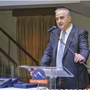 Φέτα: Χάνονται 15.000 τόνοι παραγωγής φέτος – «Δεν έχει να φοβηθεί κανέναν», λέει ο Μ. Σαράντης