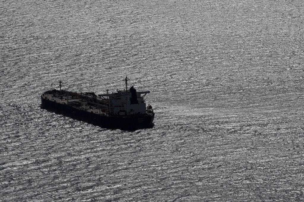Βρετανία: Πετρελαιοφόρο του ρωσικού σκιώδους στόλου αναχαιτίστηκε στη Μάγχη