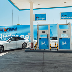 Motor Oil: Παραδόθηκαν τα πρώτα οχήματα κυψελών καυσίμου υδρογόνου