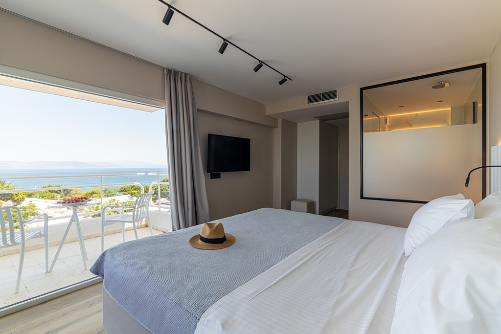 Brown Hotels: Στο χαρτοφυλάκιό της το Marathon Beach Resort