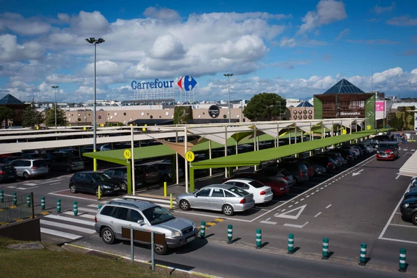Ομιλος Carrefour: Πάνω απο τις προβλέψεις οι πωλήσεις στο δεύτερο τρίμηνο