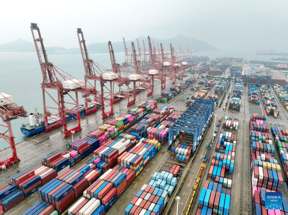 CHINA_ Lianyungang Port