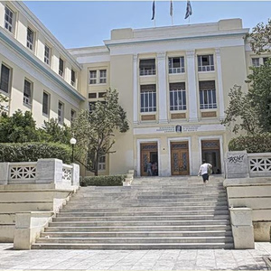 ΟΠΑ: Πιστοποίηση με «Άριστα» των μεταπτυχιακών προγραμμάτων του