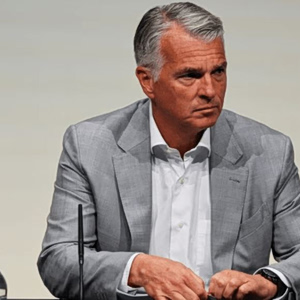 Ερμότι (UBS): Απολύτως υγιής η αντίδραση των επενδυτών στην AI