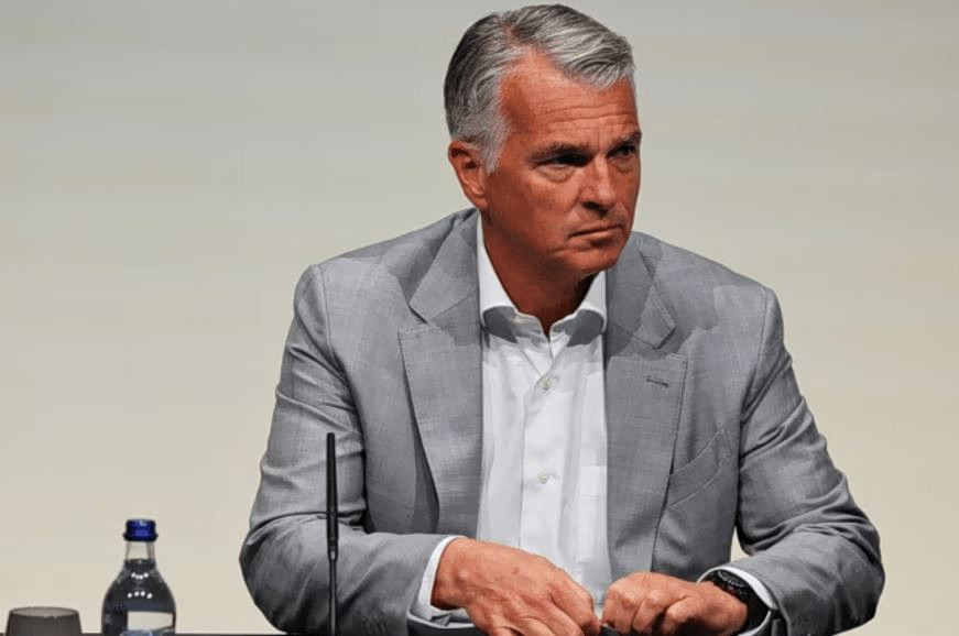 Ερμότι (UBS): Απολύτως υγιής η αντίδραση των επενδυτών στην AI