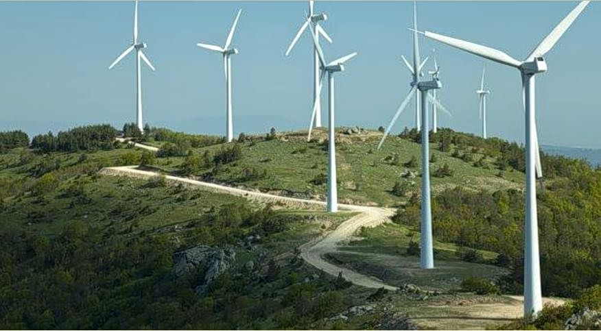 ΕΛΕΤΑΕΝ: Fake news η συσχέτιση πυρκαγιών με Ανεμογεννήτριες