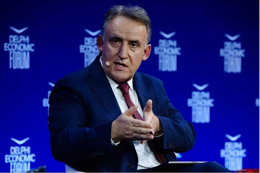 Bloomberg: Η Βρετανία μπορεί να διδαχτεί από την Ελλάδα