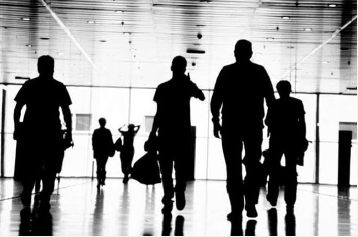 ΙΟΒΕ: Ένας στους επτά νέους στην Ελλάδα μένει εκτός εργασίας και εκπαίδευσης