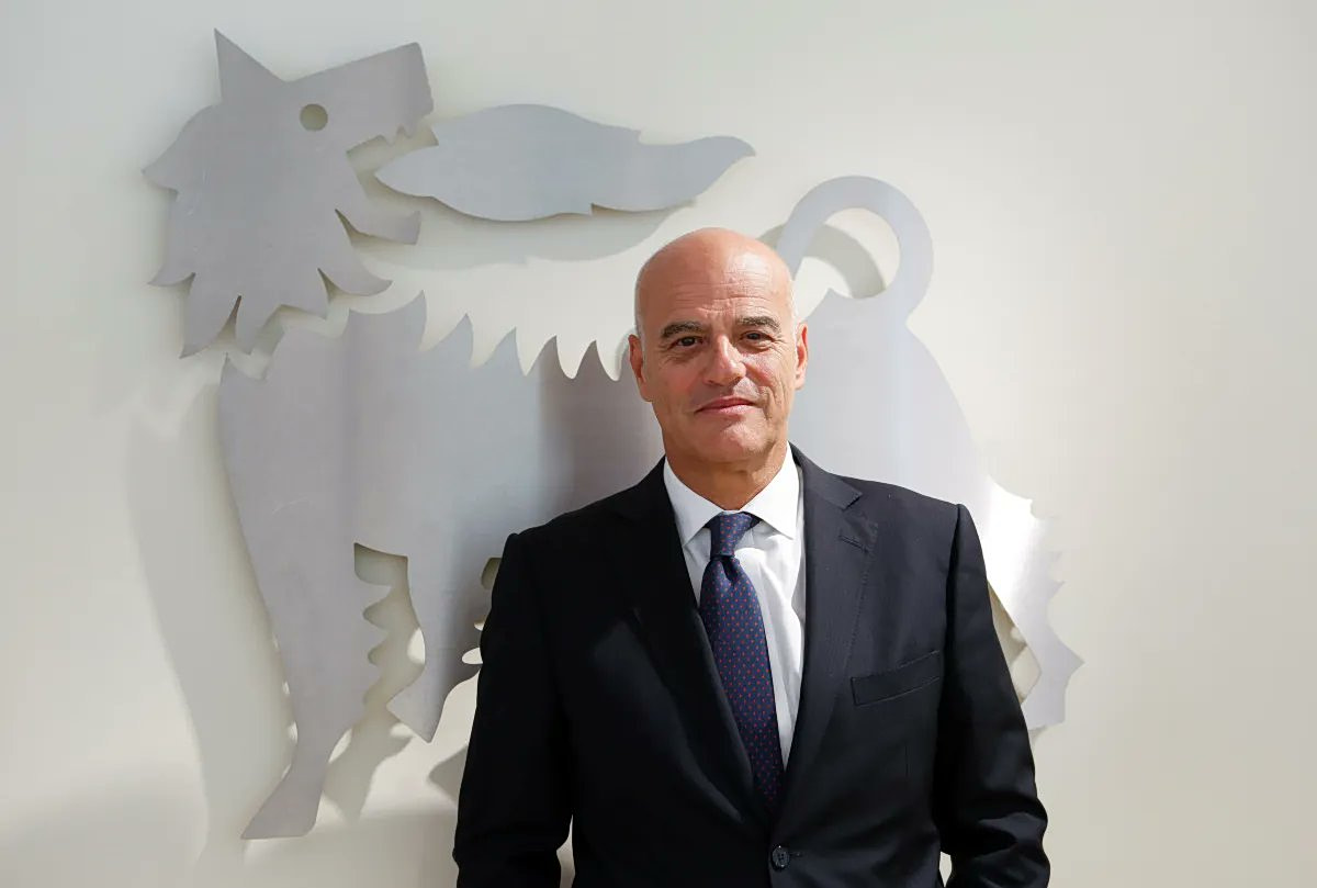 Eni: Ο CEO προβλέπει ότι το πετρέλαιο ίσως ξεφύγει από το τρέχον εύρος τιμών έως αρχές 2027