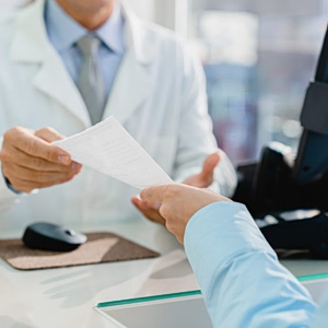 €1,500 Bonus Draws Doctors, But Islands Still Left Short