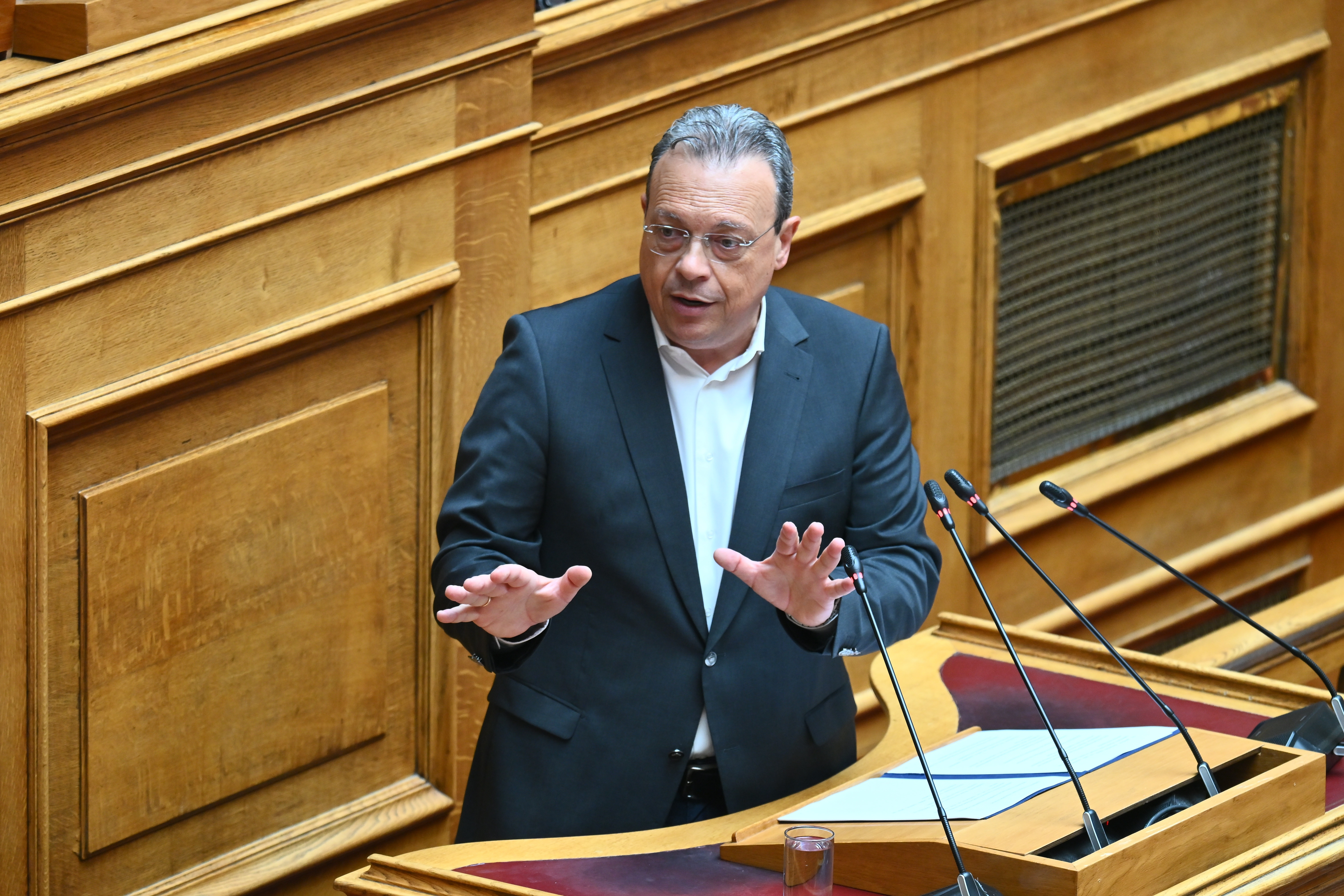 ΣΥΡΙΖΑ: Παραιτήθηκε από πρόεδρος ο Σωκράτης Φάμελλος