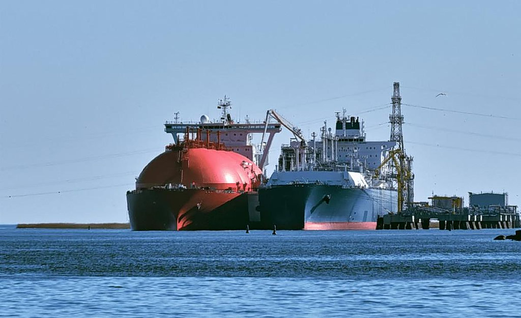 AKTOR Joins Motor Oil in Dioriga Gas FSRU Project