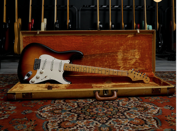 Fender: Κλιμακώνει τη διαμάχη για τα πνευματικά δικαιώματα της Stratocaster, στοχεύοντας την Yamaha