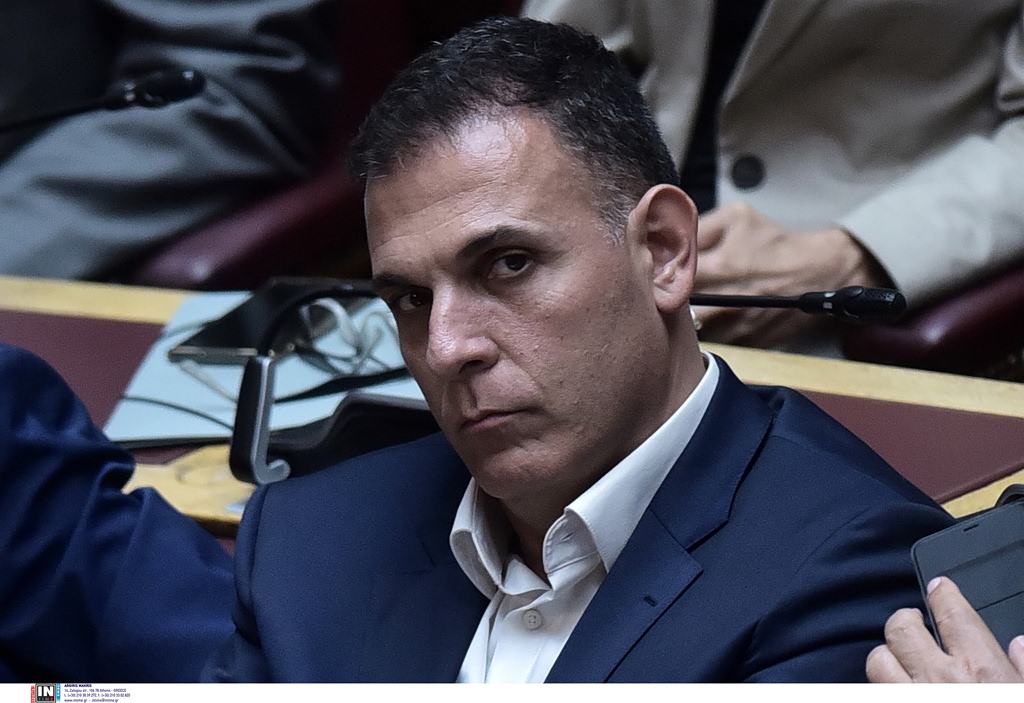 Γιώργος Καραμέρος: Παραιτείται από βουλευτής του ΣΥΡΙΖΑ