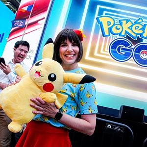 Pokemon Go: Δέκα χρόνια, εκατομμύρια παίκτες προσπαθούν να τα… πιάσουν όλα (τα τέρατα)