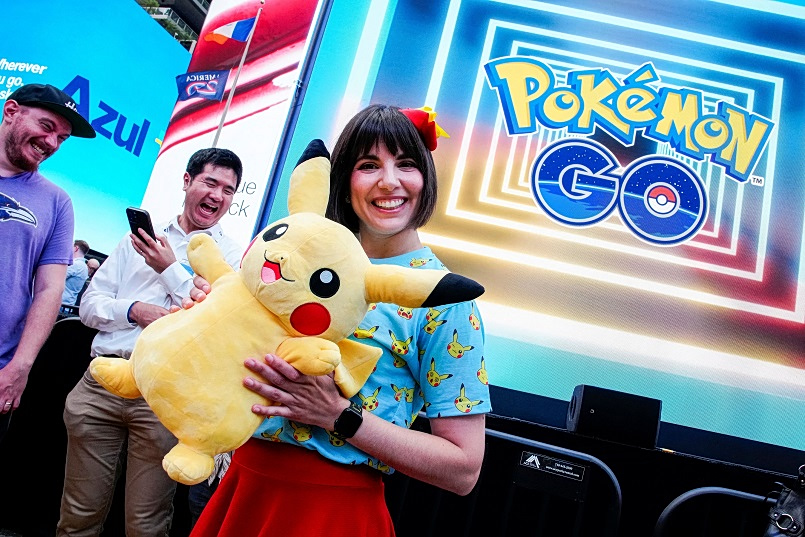 Pokemon Go: Δέκα χρόνια, εκατομμύρια παίκτες προσπαθούν να τα… πιάσουν όλα (τα τέρατα)