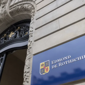 Rothschild: Αύξησε τα μπόνους των στελεχών, αλλά τα κέρδη υποχώρησαν