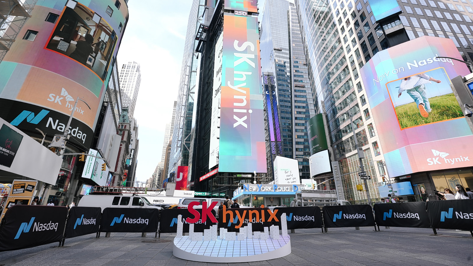 SK Hynix: Τεράστια ζήτηση στον Νasdaq για τη δεύτερη σε αξία εταιρεία της Ν. Κορέας