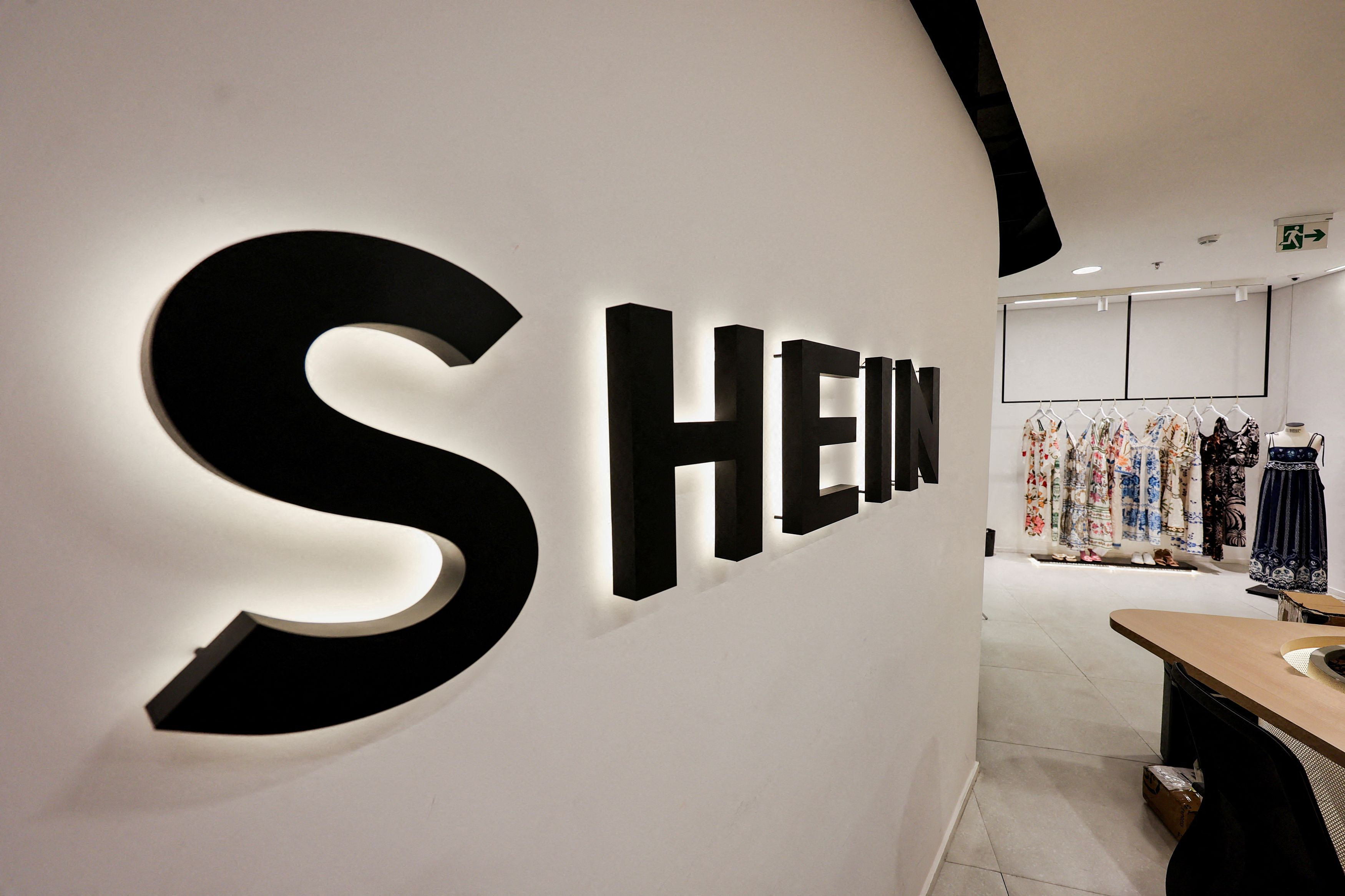 Shein: Γιατί κόπηκαν τα χαμόγελα παρά την πολυαναμενόμενη IPO