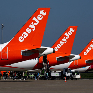EasyJet: Αποδοχή προσφοράς εξαγοράς ύψους 5,2 δισ. λιρών από την Castlelake