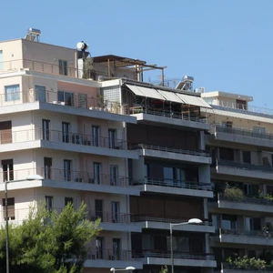 Αλλάζουν όλα στις πολυκατοικίες – Τι προβλέπεται για τα κοινόχρηστα