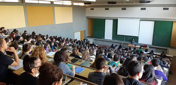 Φοιτητικό επίδομα: Ποιοι δικαιούνται έως και 2.500 ευρώ – Κριτήρια και χρόνος καταβολής