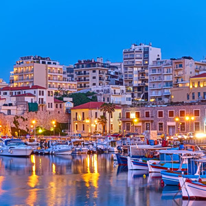 Τουρισμός στην Κρήτη: Με εκπτώσεις και κρατήσεις τελευταίας στιγμής εξελίσσεται η σεζόν