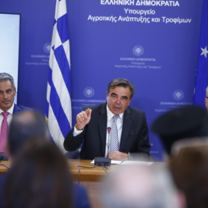 ΓΕΚ ΤΕΡΝΑ: «Έπεσαν» οι υπογραφές για αρδευτικά έργα στο Λασίθι
