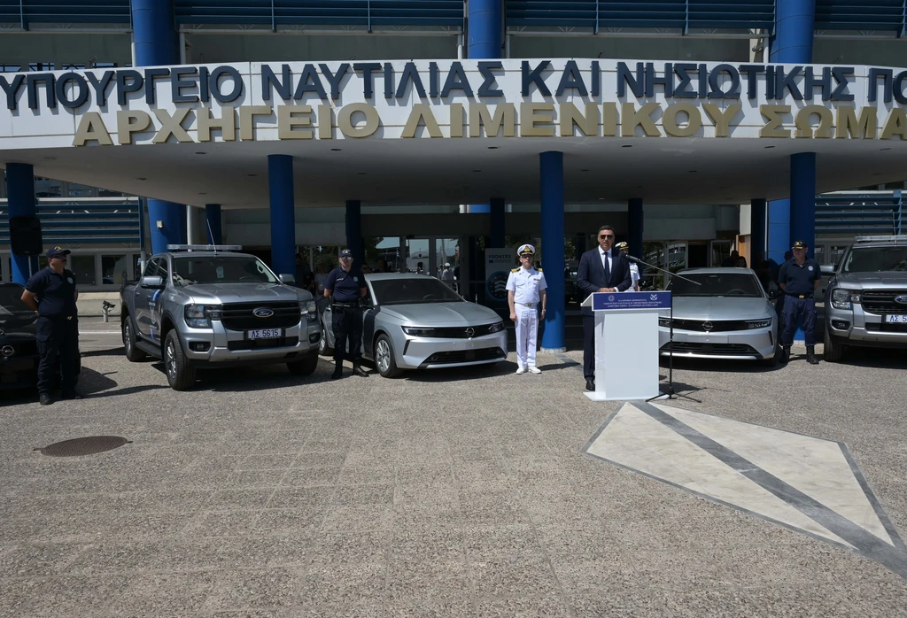 Κικίλιας: 44 νέα οχήματα για το Λιμενικό