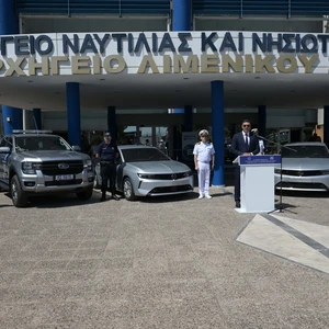 Κικίλιας: 44 νέα οχήματα για το Λιμενικό