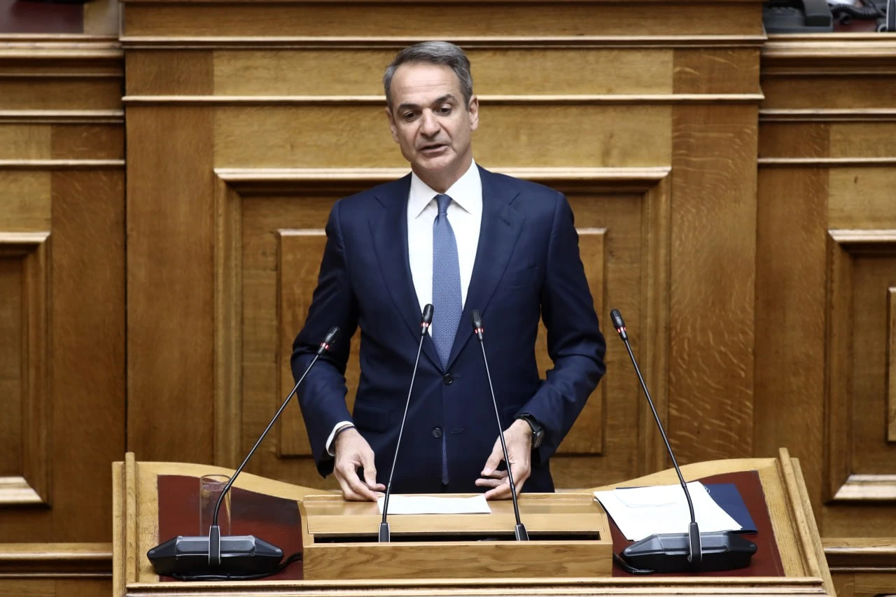 Μειώσεις στα καύσιμα με τις «πλάτες» των διυλιστηρίων