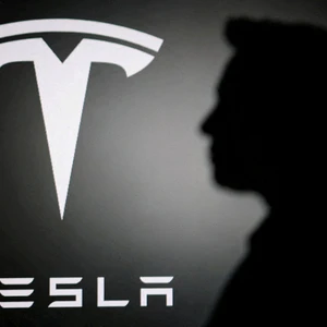 Μασκ: Χάνει τη μαγεία του — και η Tesla πληρώνει το τίμημα