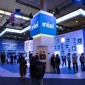 Intel: Επένδυση 5 δισ. ευρώ στην Ιρλανδία