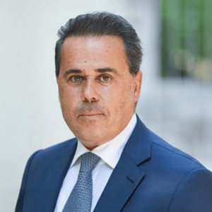Παπασταύρου για τιμές καυσίμων: Ανεβαίνουν σαν πύραυλος, πέφτουν σαν φτερό
