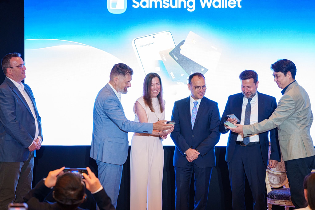 Samsung Pay στην Ελλάδα με συνεργασία Alpha Bank, Πειραιώς, Viva.com και Visa