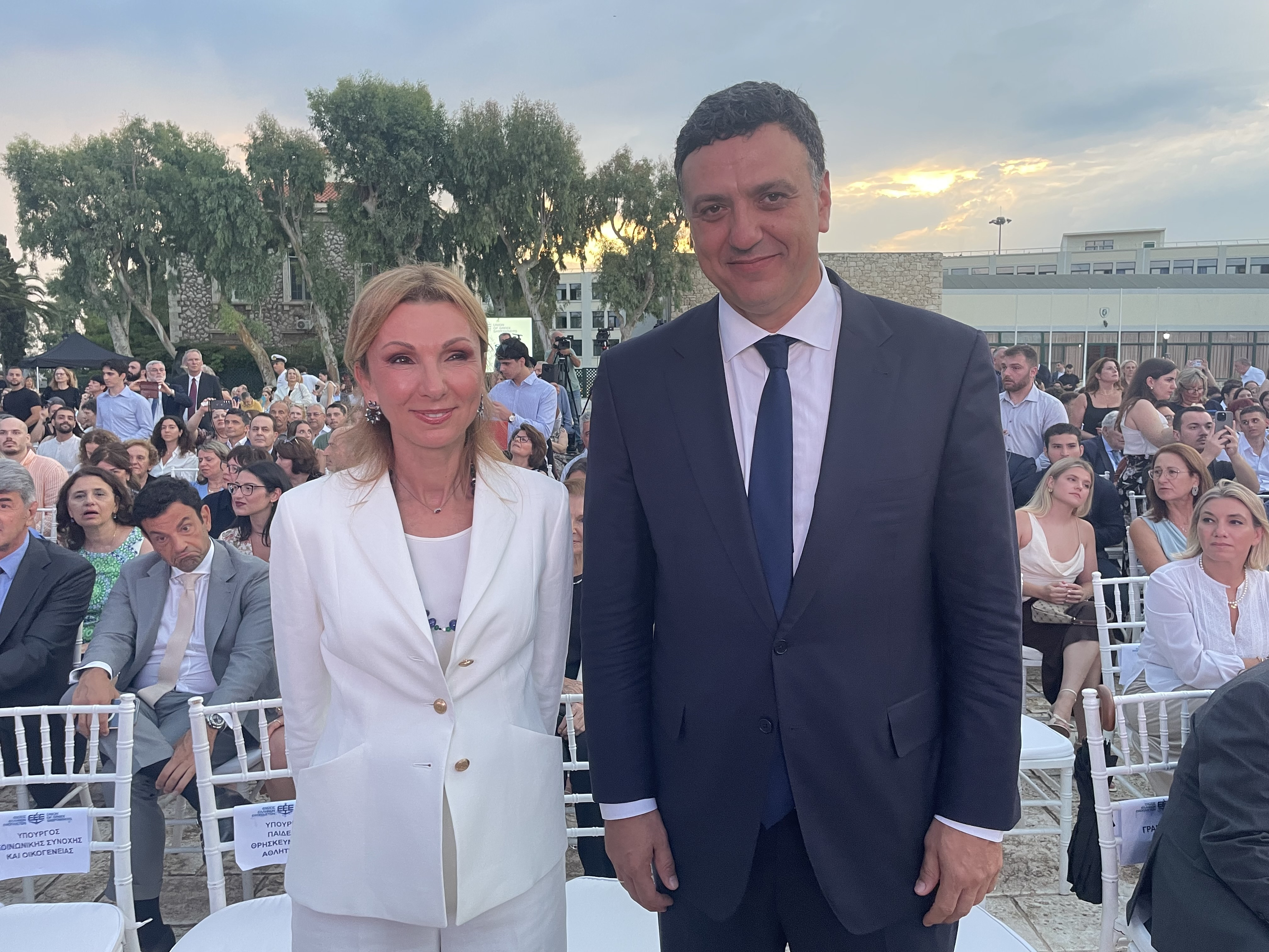 Ένωση Ελλήνων Εφοπλιστών: 365 υποτροφίες σε νέες και νέους – Μία για κάθε ημέρα του χρόνου