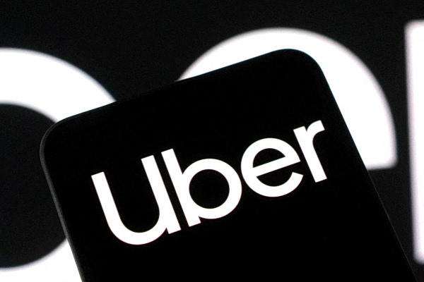 Uber: Εξαγοράζει την Delivery Hero προς 14,8 δισ.