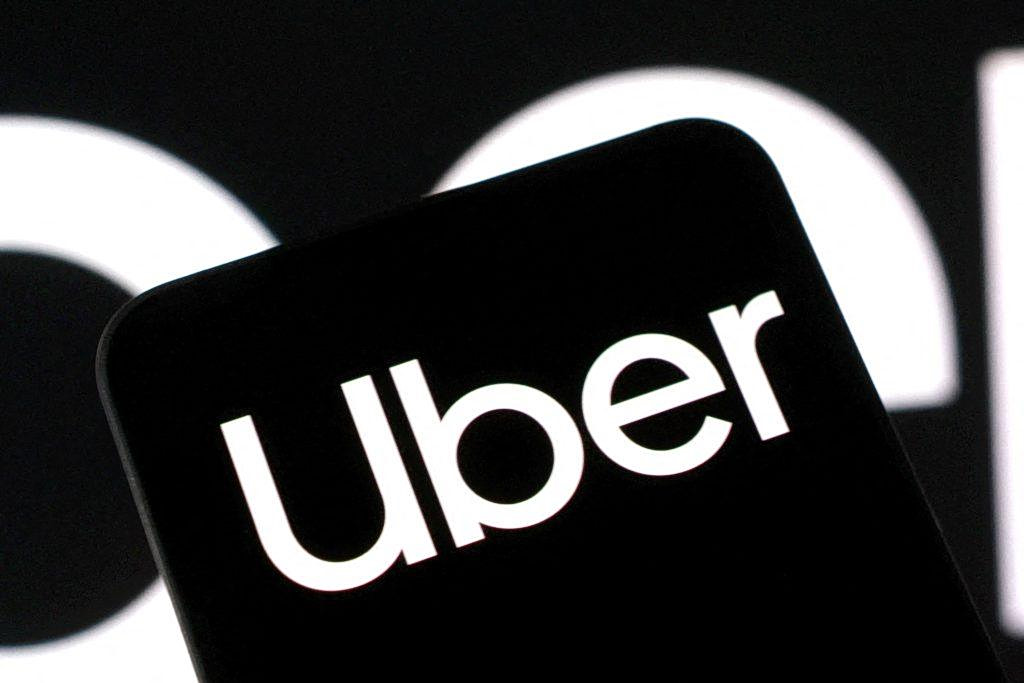 Uber: Εξαγοράζει την Delivery Hero προς 14,8 δισ.
