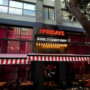 TGI Fridays: Νέο κατάστημα στο Κολωνάκι – Έρχεται ξεχωριστό concept – «Κλείσιμο ματιού» στην Κρήτη