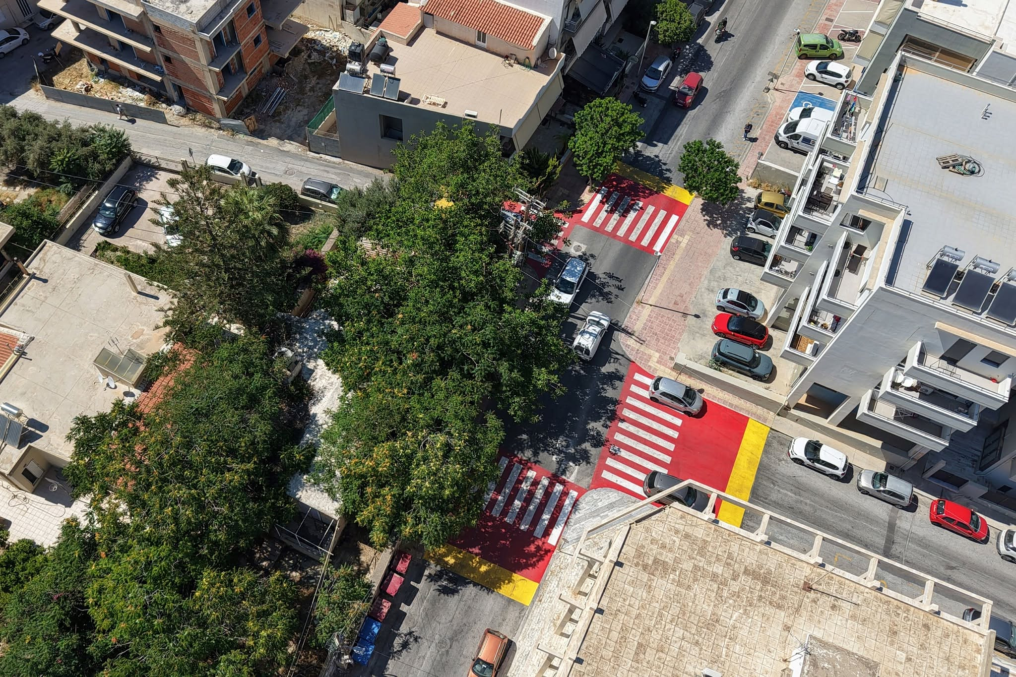 Το Ηράκλειο γίνεται «πόλη πρότυπο»: Υπερυψωμένες και έξυπνες διαβάσεις αλλάζουν την καθημερινότητα