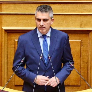 Δήμας: Στο Εθνικό Πρόγραμμα Ανάπτυξης η αναβάθμιση του Αεροδρομίου Πάρου