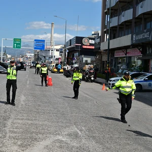 Πότε κινδυνεύει με πρόστιμο ο συνοδηγός – Τι προβλέπει ο νέος ΚΟΚ