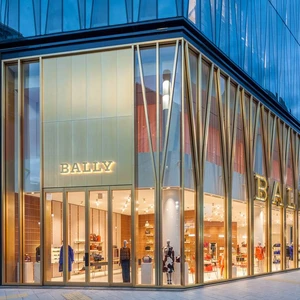 Bally: Λάθη και προβλήματα για το ελβετικό brand πολυτελούς μόδας