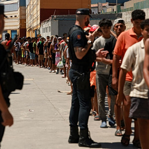 ΕΕ: Οι ηγέτες πάνε διακοπές – Οχι όμως και οι… κρίσεις